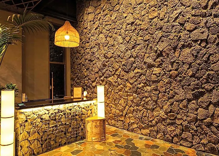 Lacozi , 3* Seul