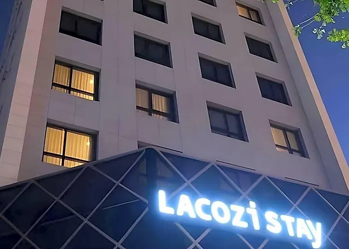 Hotel Lacozi ,