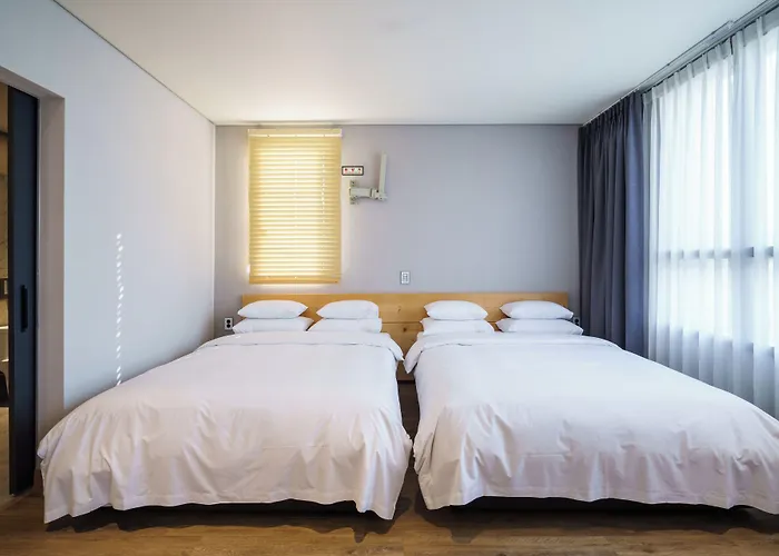 Lacozi , 3* Seul